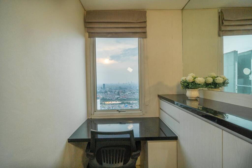 Modern & Comfy Studio In Central Jakarta, Scbd Jacarta Exterior foto