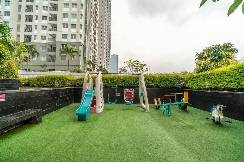 Modern & Comfy Studio In Central Jakarta, Scbd Jacarta Exterior foto