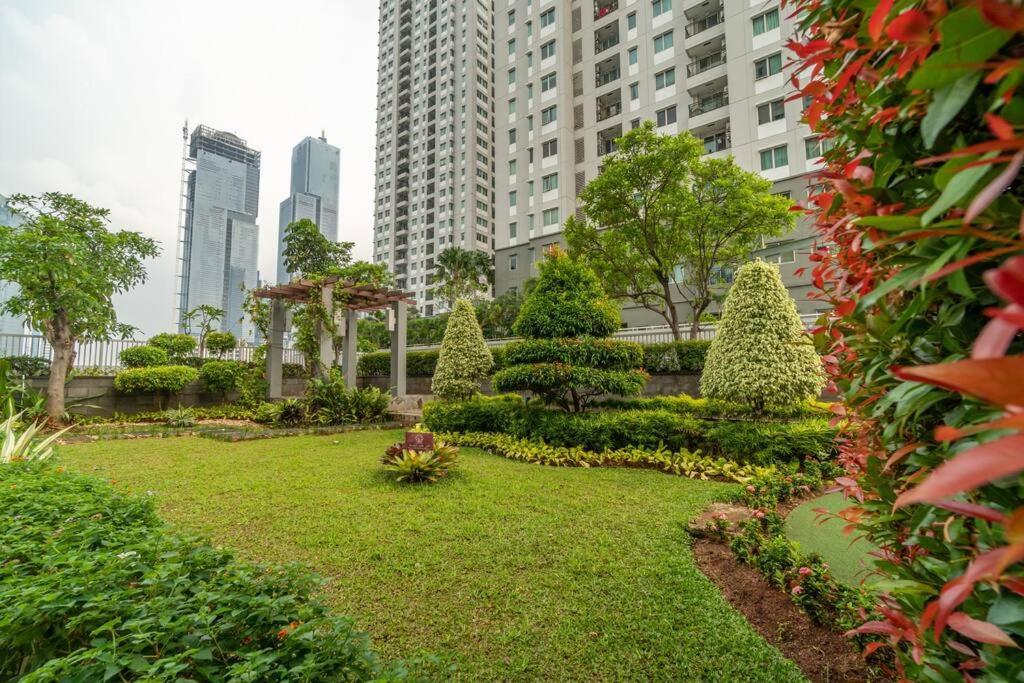 Modern & Comfy Studio In Central Jakarta, Scbd Jacarta Exterior foto